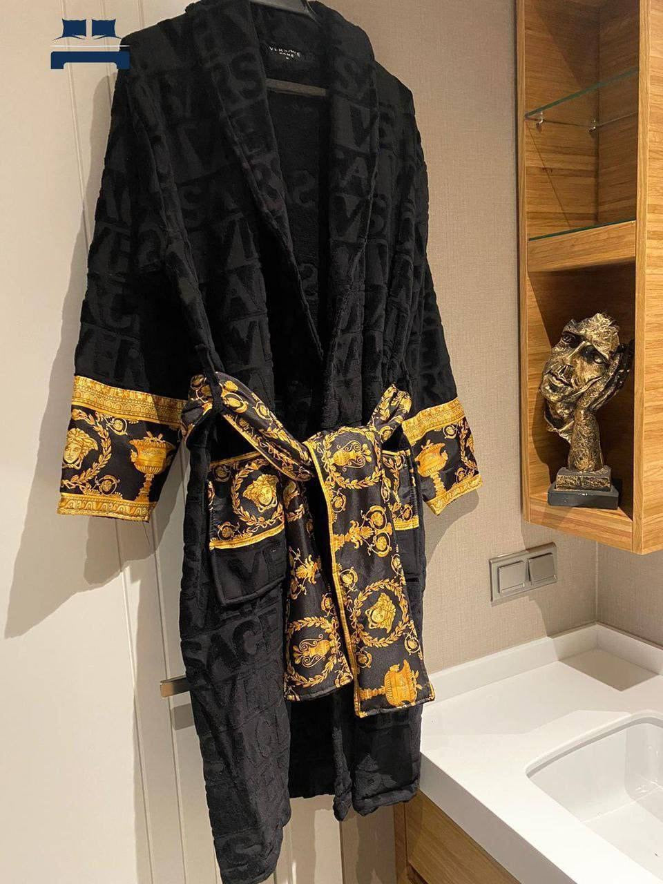 VRSC - Robe