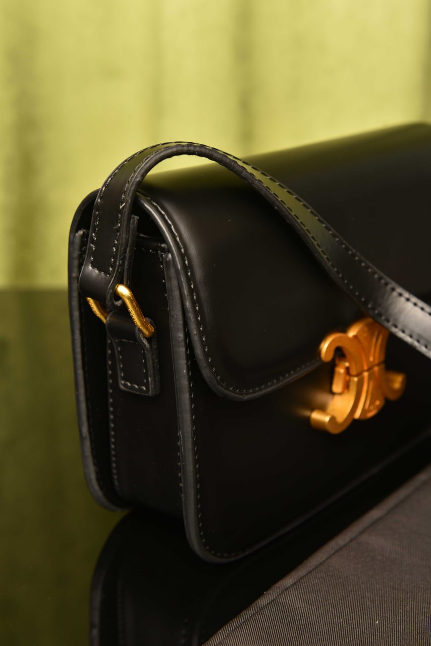 CLN - Classique Triomphe Bag in Shiny