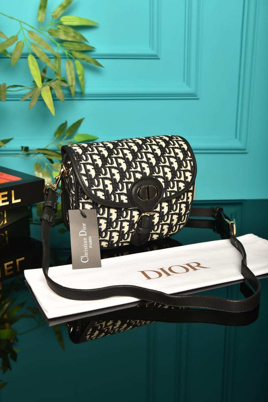 CD - Medium Bobby Bag