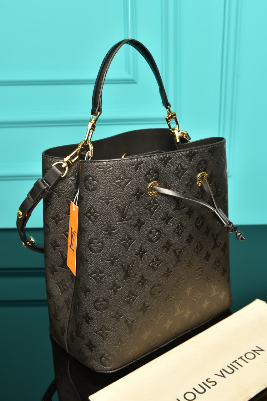 NeoNoe MM Black
