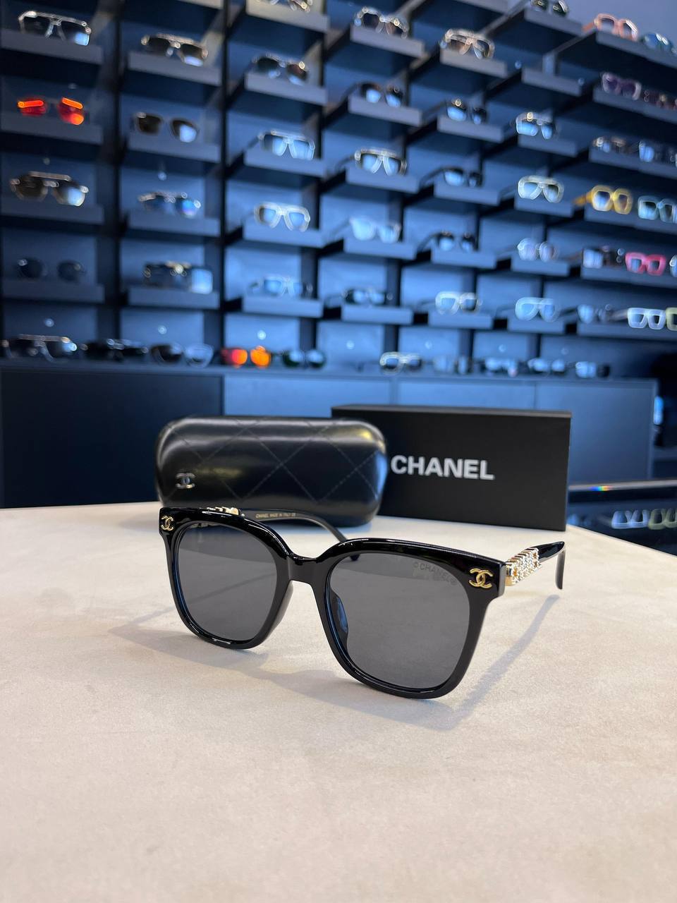 CH - Sunglasses