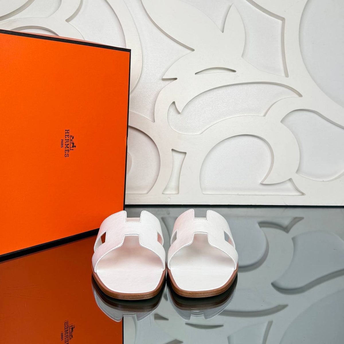 Brkin 35 Bag and Slipper Set