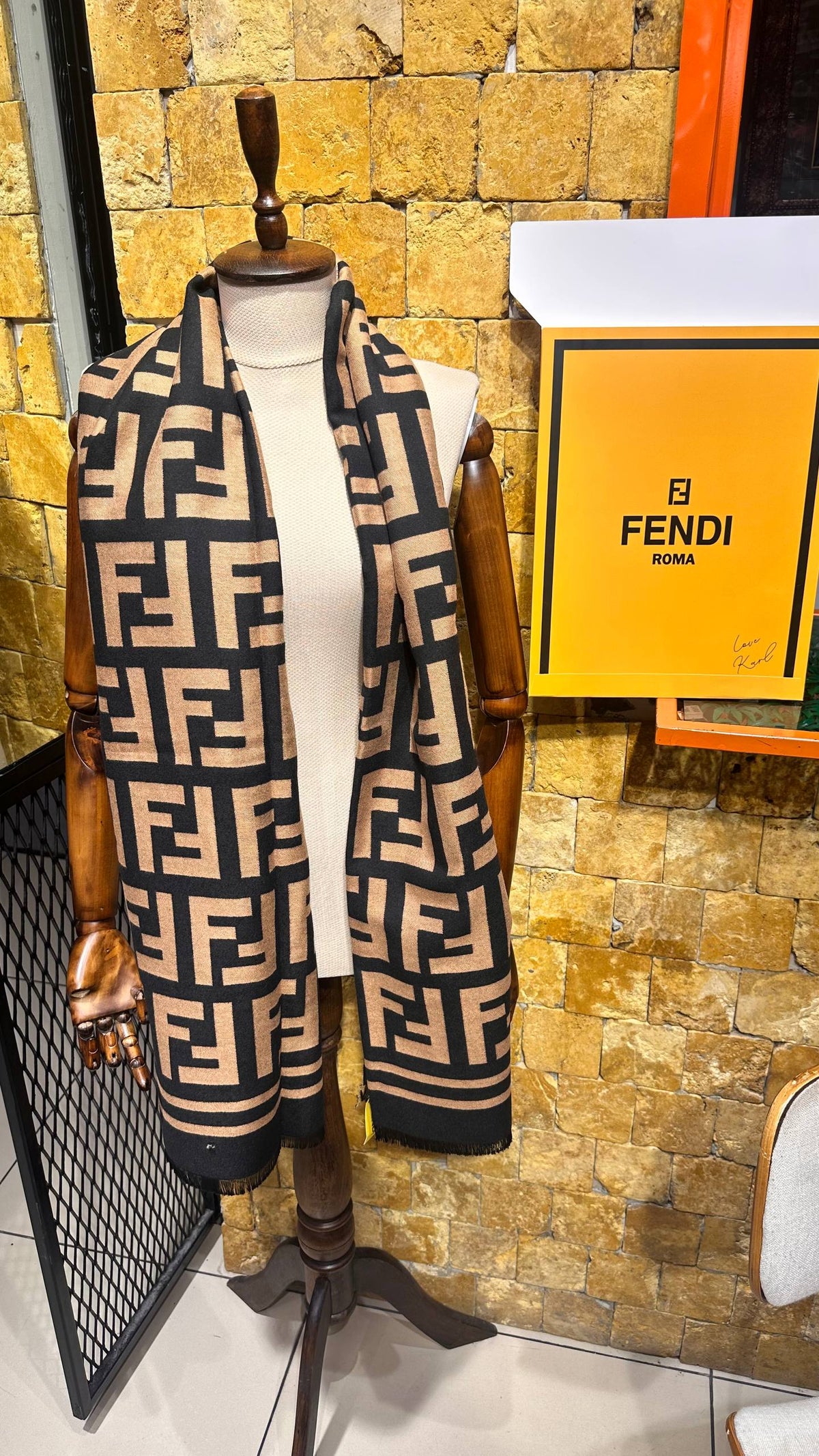 FND - Shawl