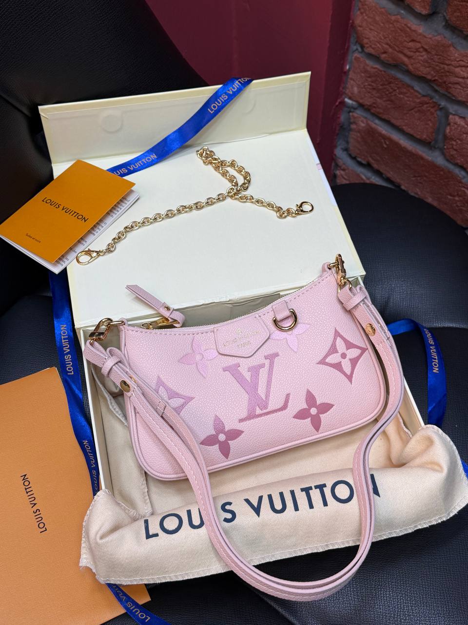 Easy Pouch On Strap - (Video)