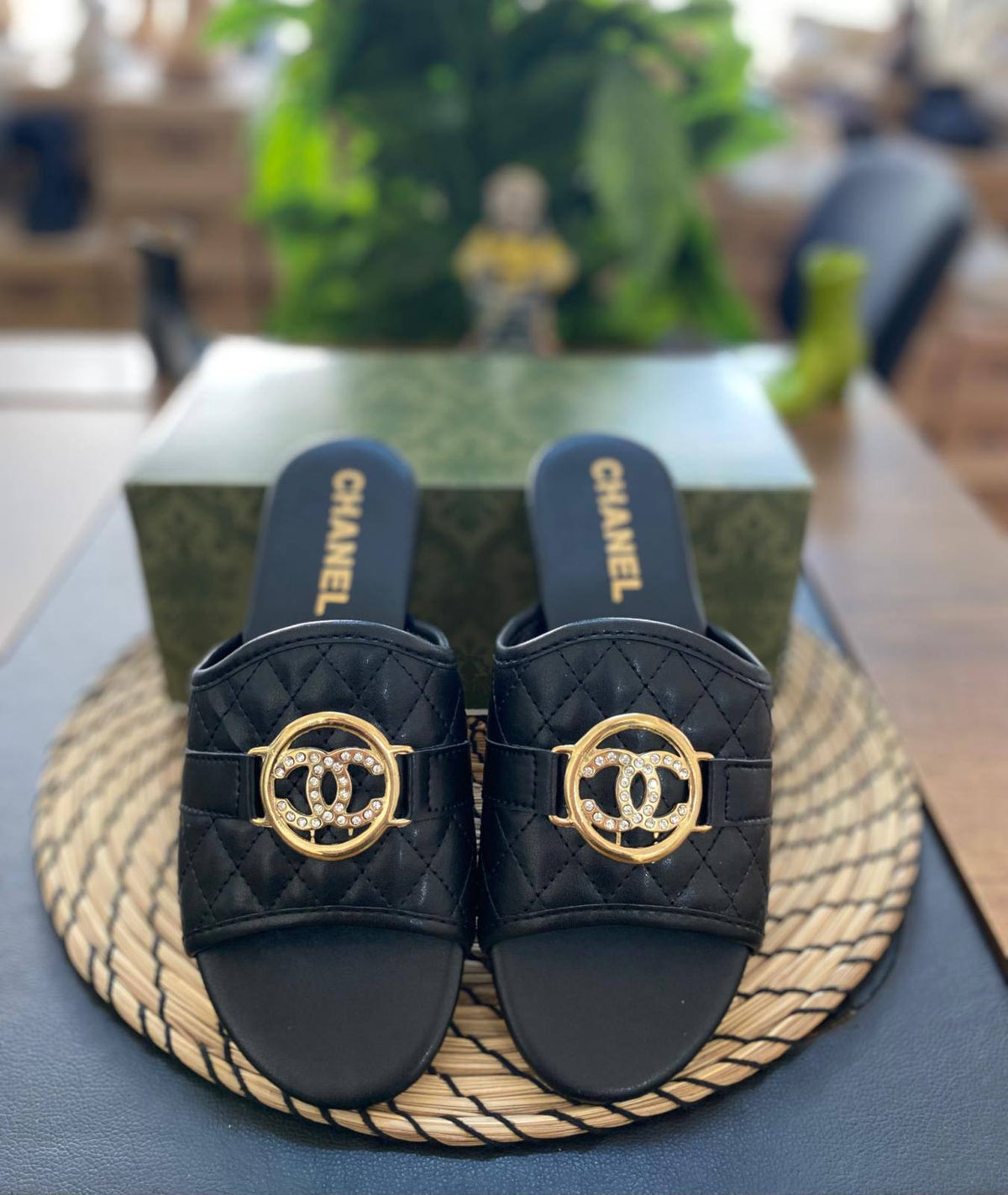 CH - Slipper
